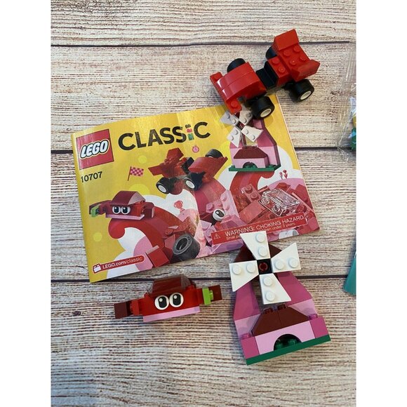 2 Lego Classic Sets Rainbow Pride Unicorn 10401 & Red & Pink 10707 Crab Car - Picture 2 of 3